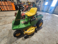 John Deer SRX 95 Ride On Mower - 1993