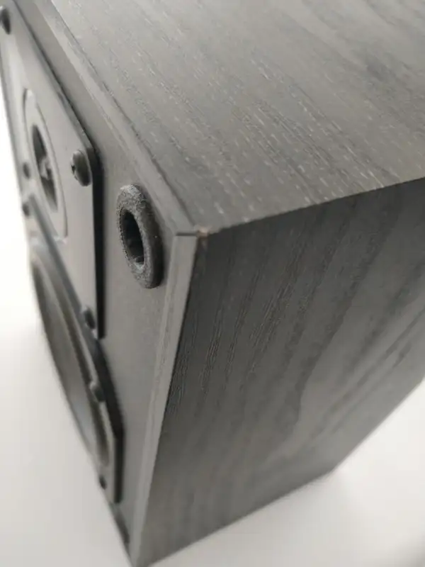 Signet SL240B/U Bookshelf Speakers in Speakers in Markham / York Region - Image 7