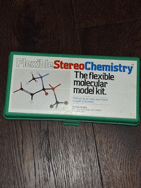 Flexible stereochemistry molecular model kit