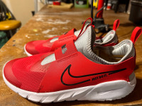 Nike running shoes size 6 men’s 