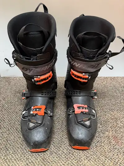 Touring ski boots, View more