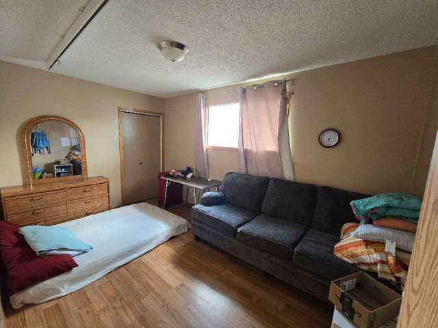 Room for rent  in Saskatchewan - Image 3