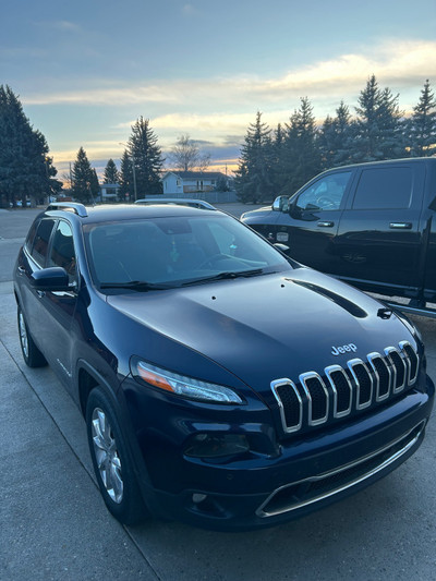 *SOLD*2015 Jeep Cherokee Limited