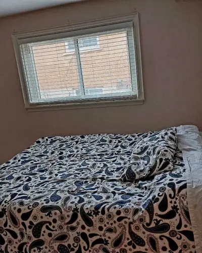bedroom for rent in Bayview