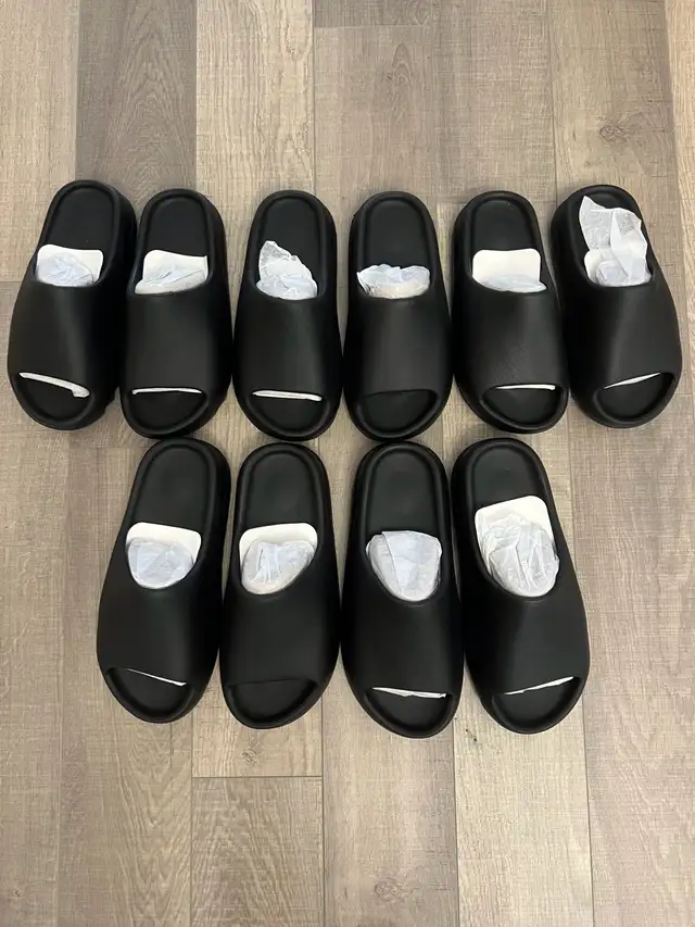 Brand New YEEZY Slides For Sale! in Men's Shoes in Markham / York Region - Image 8