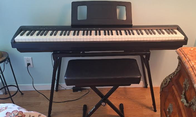 Piano numérique Roland FP-10 (88 touches) – Ensemble complet, View more