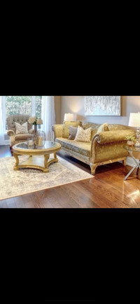 Living room furniture set 