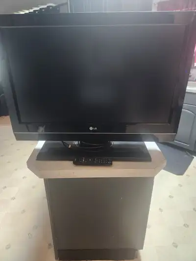 32 inch LG tv, View more
