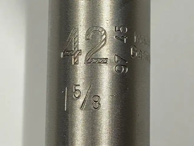 UCAN - SDS-Max 1-5/8" x 23" Rotary Hammer Drill Bit for Concrete in Power Tools in Edmonton - Image 7