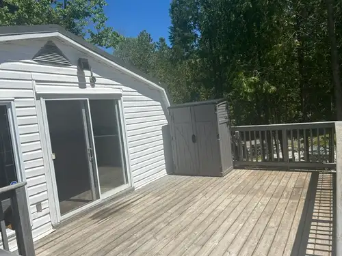 Legal, all inclusive updated and fully upgraded 2 bedroom second story apartment for rent. Freshly p...