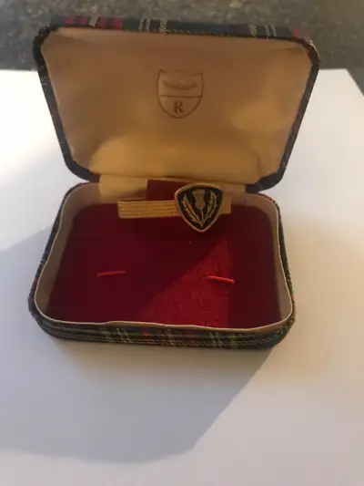 Vintage Tie Clip (Royal Canadian mint) , View more