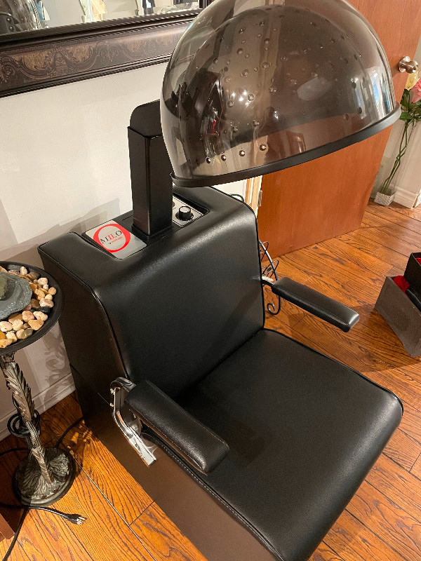 Professional hair salon drying chair for sale! in Chairs & Recliners in Ottawa