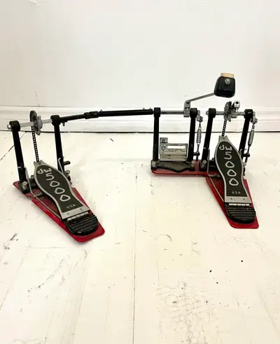 DW 5000 Double Kick Pedal, View more