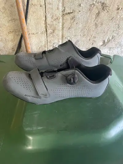 Souliers spécialisés pour vélo de route de marque Bontrager, View more