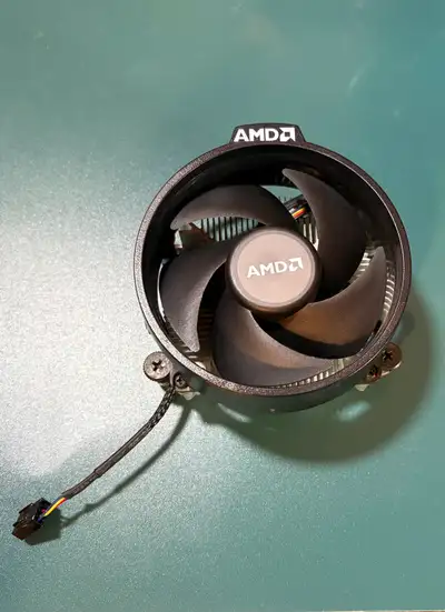Processor:AMD Ryzen 3 3200G with stock cooler , View more