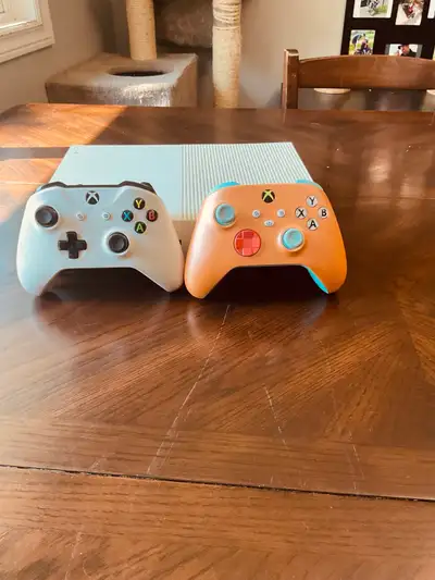 Xbox one s, View more