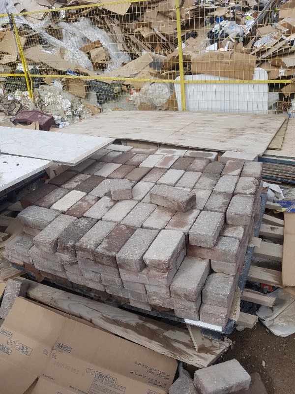 Paver bricks and cinder blocks Other Calgary Kijiji