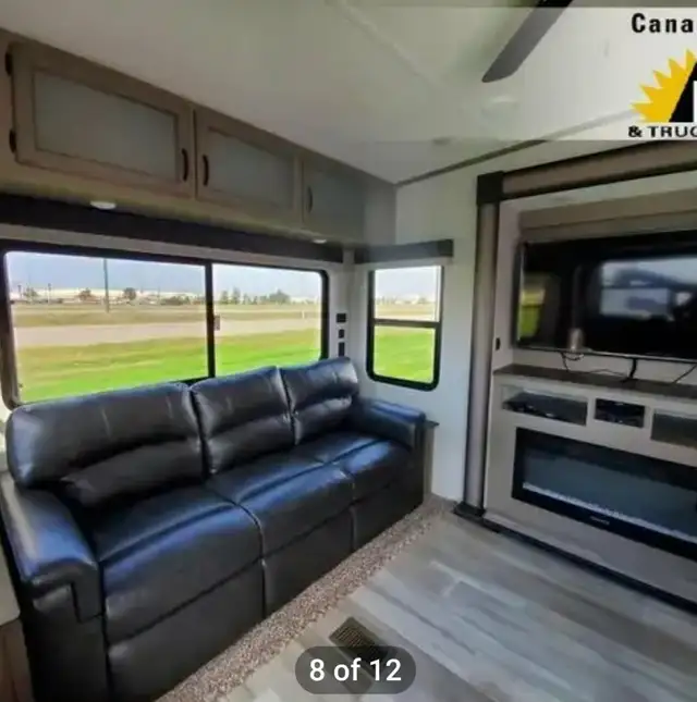 2022 Coachmen Chaparral 360 IBL in Travel Trailers & Campers in Regina - Image 6