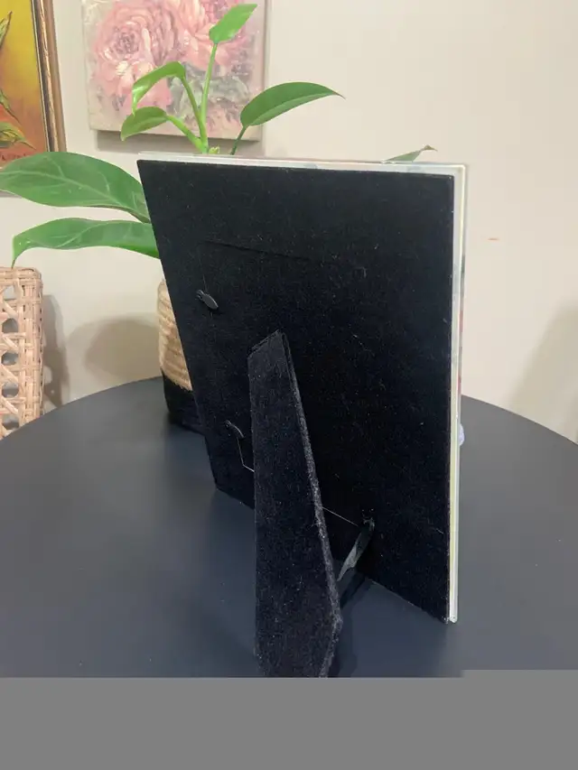 BEAUTIFUL NEW LARGE GLASS BUTTERFLY PICTURE FRAME  ! BRAMPTON ! in Home Décor & Accents in Mississauga / Peel Region - Image 7