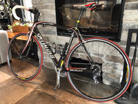 vélo Specialized Tarmac full carbon