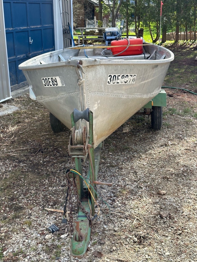 14 ft Aluminum Boat & Motor Powerboats & Motorboats Oakville