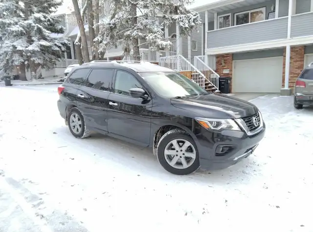 2018 Nissan Pathfinder SL 4X4 ⭐SOLID & MINT⭐65709804005889123