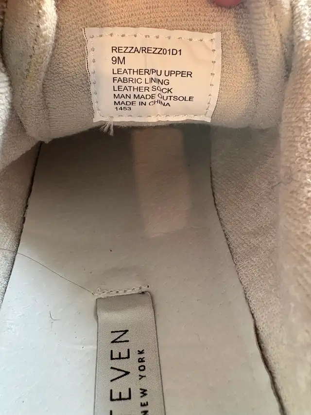 Steve Madden women’s sneaker in Women's - Shoes in Calgary - Image 6