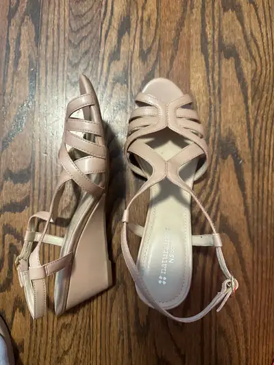 ladies shoes naturalizer, View more