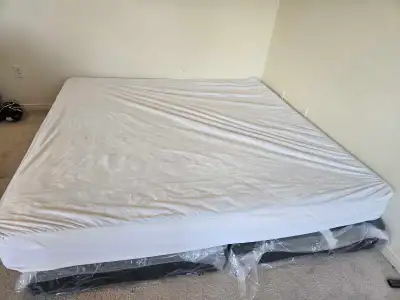  New King Size Mattress + Bed Box for Sale i, View more