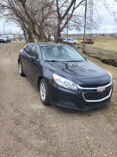 2015 Chevy malibu LT, FWD, great on fuel only 171000km