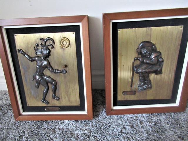 Ornate, metal , framed Mayan pictures in Arts & Collectibles in Trenton