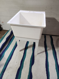 White laundry tub Sink 22'' x 23'' x 32'' tall