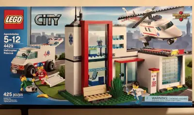 LEGO City 4429 Helicopter Rescue (425 pieces) Brand new in Box, Sealed $100 firm Pick up Southside