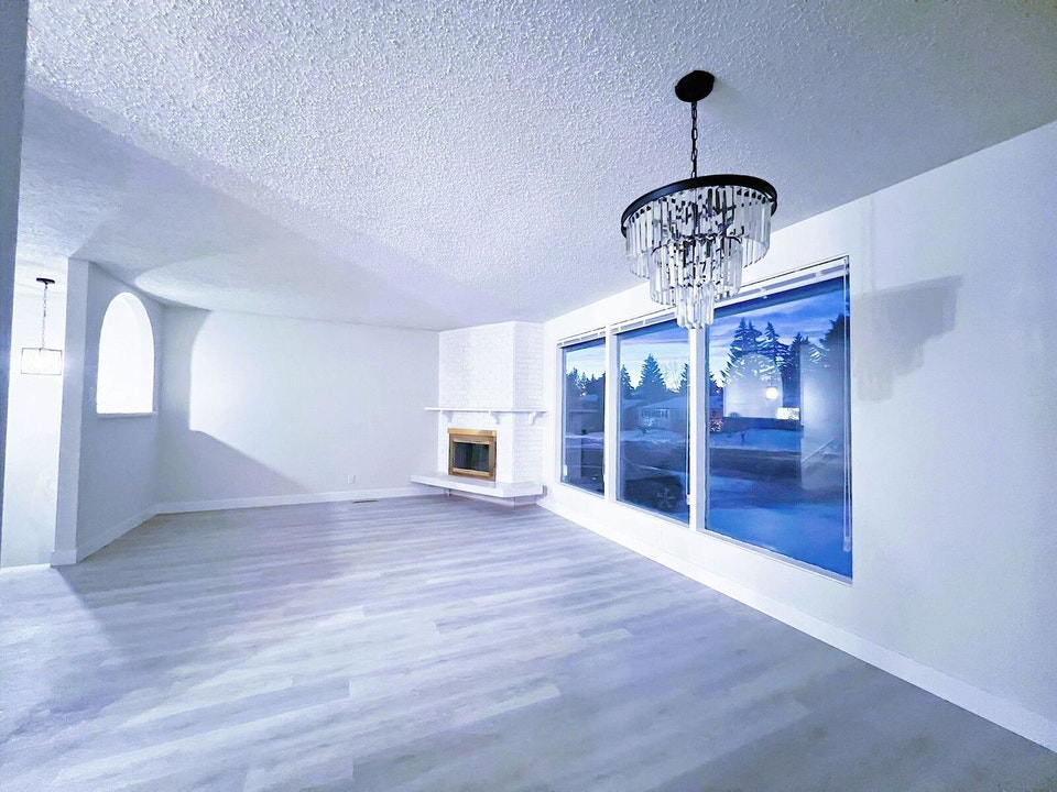 3brm for rent in Charleswood 2