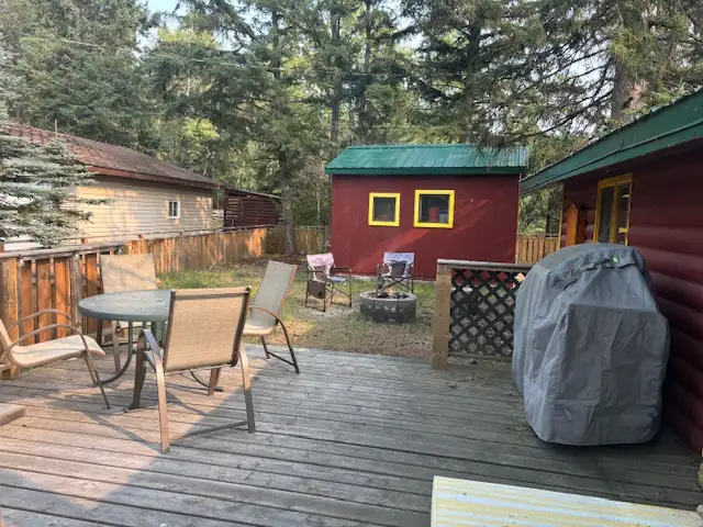 3-Season Cabin at Greig Lake – Priced to Sell! $250,000 in Houses for Sale in Meadow Lake - Image 9