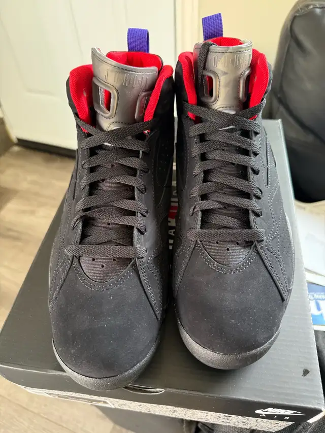 Nike Air Jordan Raptors in Men's Shoes in Kitchener / Waterloo - Image 4