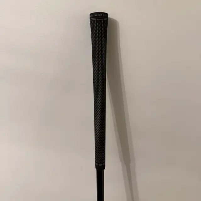 Titleist TSi2 4 Hybrid Senior RH in Golf in Guelph - Image 7