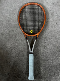 Wilson Blade V7  Roland Garros Version 