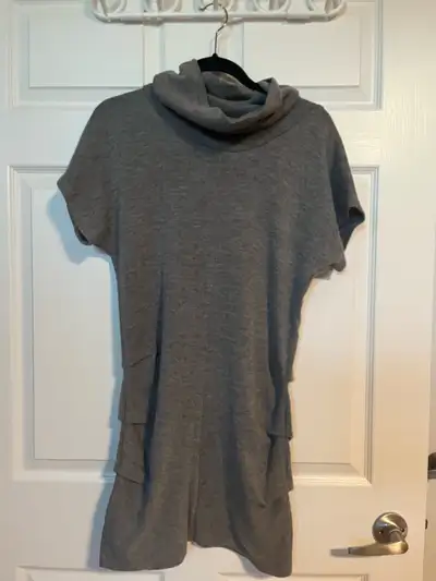 Glam & Fame Grey Dress - Size Small, View more