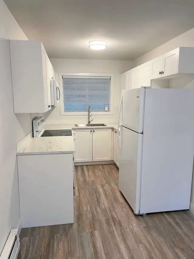 3 bedroom 1 1/2 bathroom in Long Term Rentals in Prince Rupert - Image 2