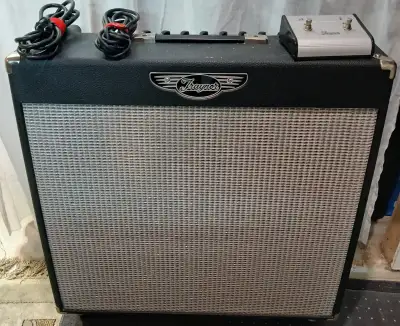 Traynor VCV80 Custom Valve 80 Amp, View more