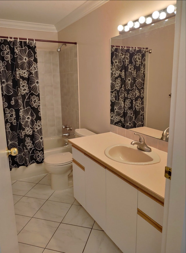 Cloverdale/Langley 1 BDRM 700 sqft for MATURE SINGLE ONLY Long Term