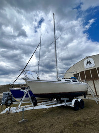 1981 Catalina 25  –  Ready to Sail