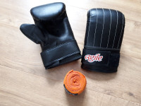 Gants de boxe MMA avec bandage