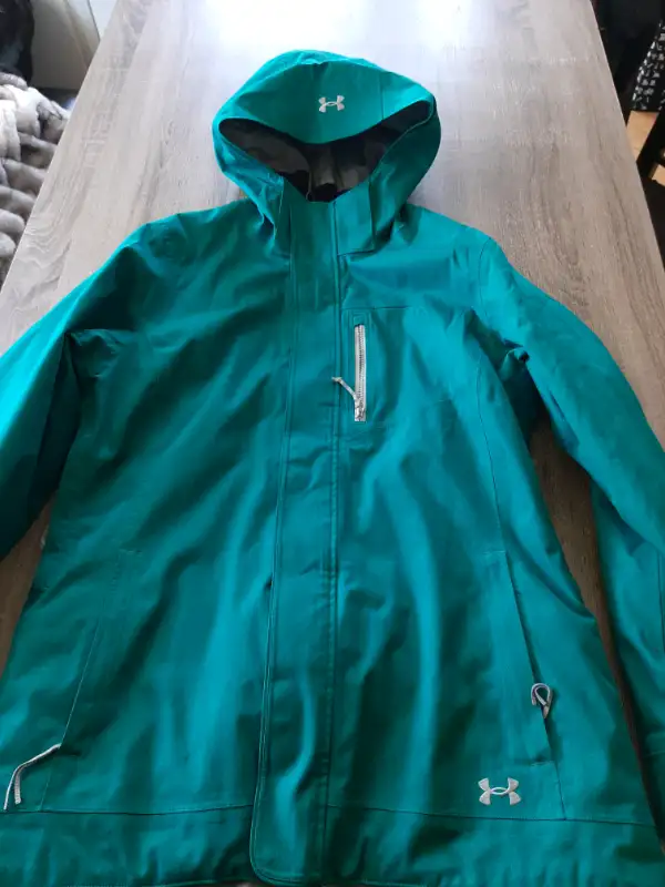 Under Armour Winter Coat Medium Women628637281472031214