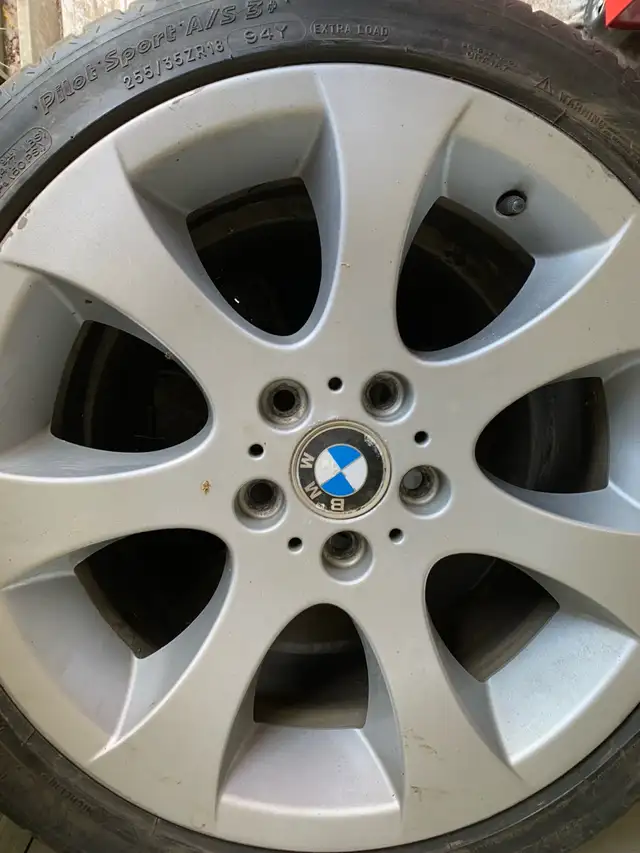 Original BMW Rim&tires 2 front  225/40ZR18 & 2 Rear 255/35ZR18 in Tires & Rims in City of Toronto - Image 6