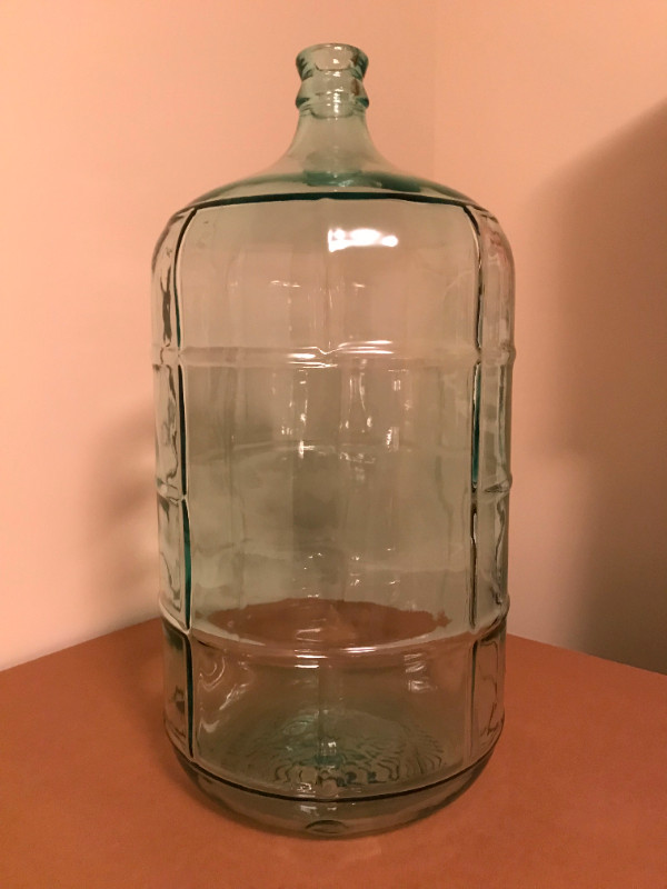Glass Carboy 23 L in Hobbies & Crafts in St. John's - Image 2