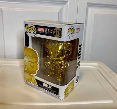 FUNKO POP! MARVEL STUDIOS THE FIRST TEN YEARS HULK 379 in Toys & Games in Burnaby/New Westminster - Image 2