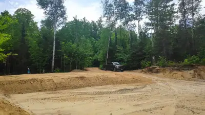 Lot 131 Address: 131 ch Lac Murray Lake: Petit Lac Murray Waterfront with peninsula, can be connecte...