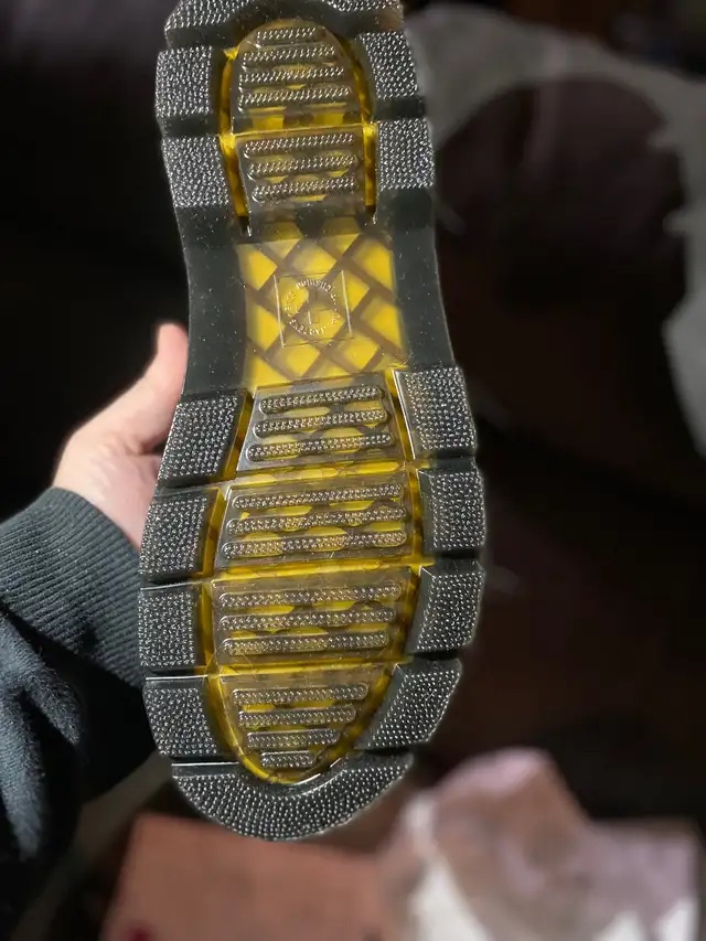 Brand new unisex boots for sale in Men's Shoes in Woodstock - Image 2